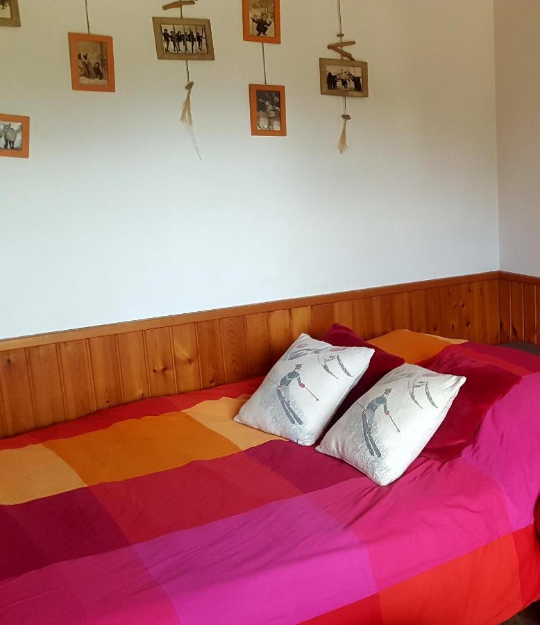 Studio sympa avec terrasse , maxi 4 pers.Briançon Extérieur photo