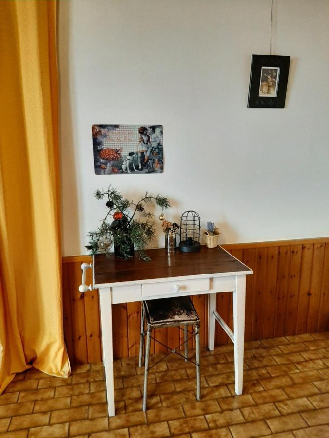 Studio sympa avec terrasse , maxi 4 pers.Briançon Extérieur photo