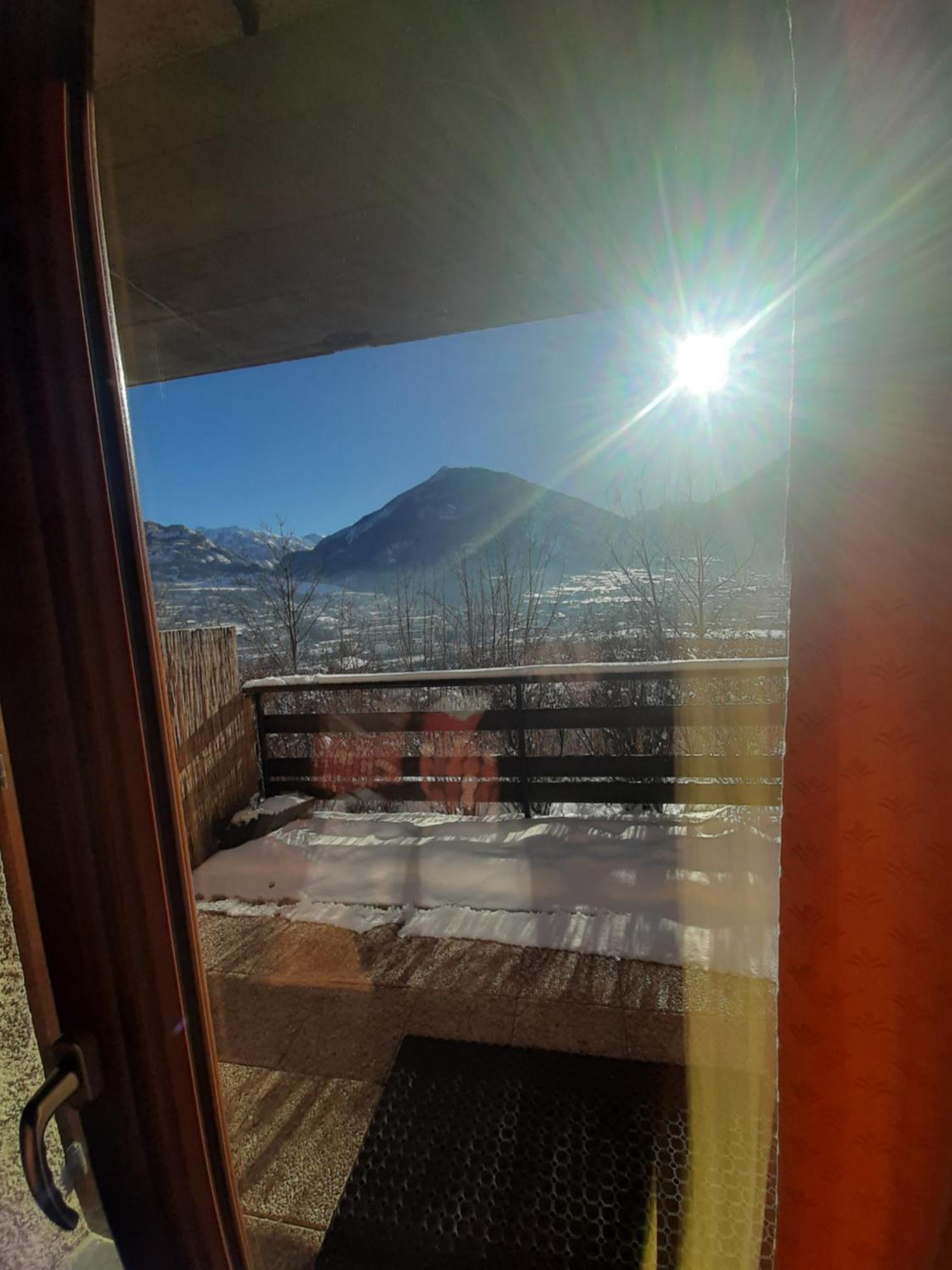 Studio sympa avec terrasse , maxi 4 pers.Briançon Extérieur photo