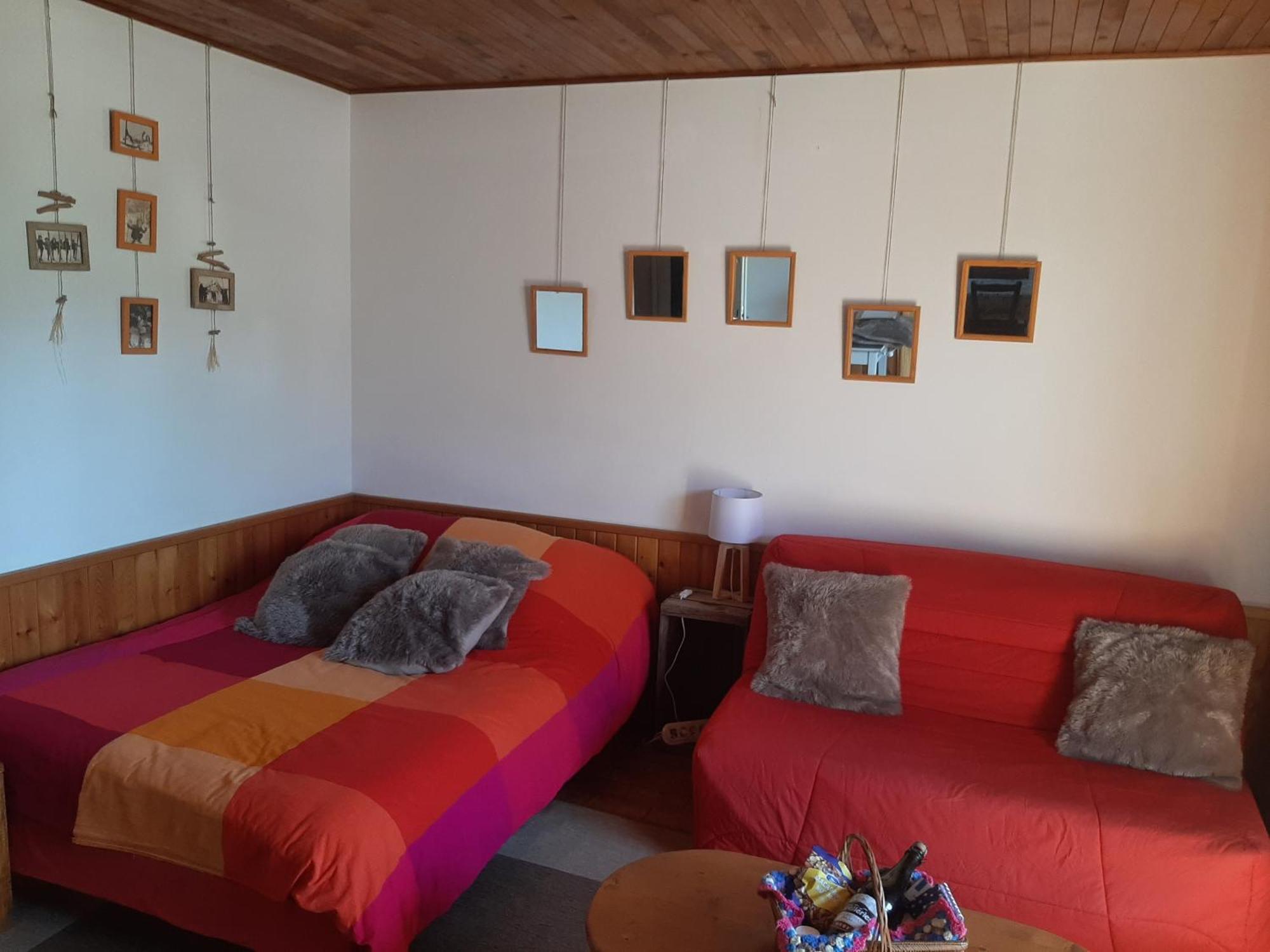 Studio sympa avec terrasse , maxi 4 pers.Briançon Extérieur photo